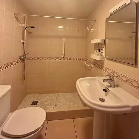 Compostela 32 - Two Bed Apartment *